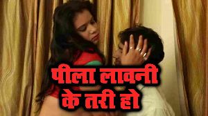 Pila Lawani Ke Tari Ho